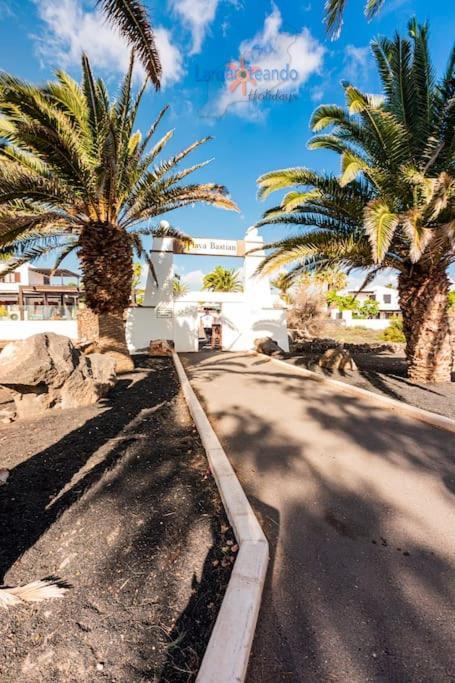 Casa Patty, Piscinas Climatizadas, Primera Linea Costa Teguise Exteriör bild
